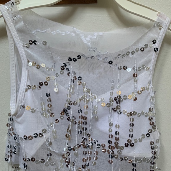 Maneca Active wear Funky Diva White Sequins Halloween Costume - Child Med - Picture 4 of 9